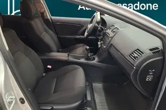 Toyota Avensis, 1.6, 97 kW, petrol, manual, front-wheel drive
