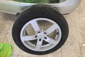 Toyota Avensis, 1.6, 97 kW, petrol, manual, front-wheel drive