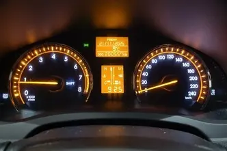 Toyota Avensis, 1.6, 97 kW, petrol, manual, front-wheel drive