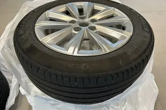 Opel Astra, 1.2, 96 kW, бензин, автомат, передний привод