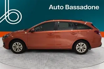 Hyundai i30, 1.5, 70 kW, petrol, manual, front-wheel drive