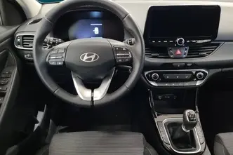 Hyundai i30, 1.5, 70 kW, petrol, manual, front-wheel drive