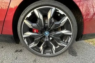 BMW i5, 442 kW, elekter, automaat, nelikvedu