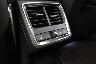 Škoda Enyaq, 77 kW, электричество, автомат, полный привод