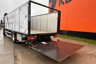 Volvo FM 330 4x2, 248 kW, diesel, automatic