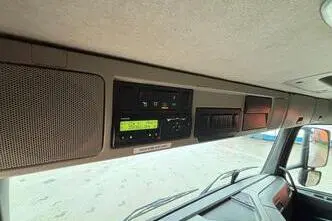 Volvo FM 330 4x2, 248 kW, diesel, automatic