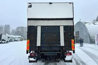 Volvo FM300, 9.4, 226 kW, diesel, automatic, rear-wheel drive