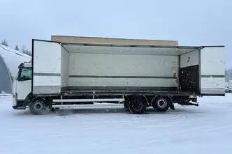 Volvo FM300, 9.4, 226 kW, diesel, automatic, rear-wheel drive