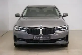 BMW 530, 2.0, 215 kW, plug-in hybrid, automatic, four-wheel drive