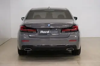 BMW 530, 2.0, 215 kW, plug-in hybrid, automatic, four-wheel drive