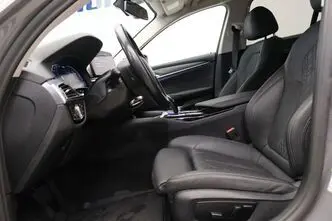 BMW 530, 2.0, 215 kW, plug-in hybrid, automatic, four-wheel drive