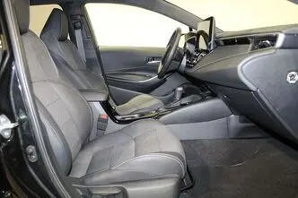 Toyota Corolla, 1.8, 72 kW, hybrid, automatic, front-wheel drive