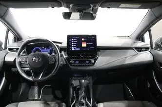 Toyota Corolla, 1.8, 72 kW, hybrid, automatic, front-wheel drive