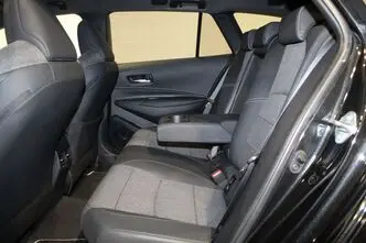 Toyota Corolla, 1.8, 72 kW, hybrid, automatic, front-wheel drive