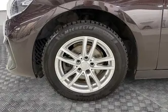 BMW 216, 1.5, 80 kW, bensiin, manuaal, esivedu