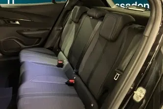 Peugeot 2008, 1.2, 96 kW, petrol, automatic, front-wheel drive