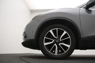 Nissan X-Trail, 1.6, 120 kW, petrol, manual, front-wheel drive