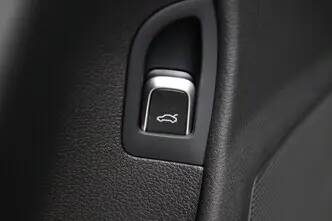 Audi A4, 1.8, 125 kW, bensiin, manuaal, esivedu