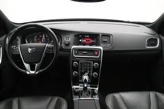 Volvo V60, 2.4, 162 kW, plug-in hybrid, automatic, four-wheel drive