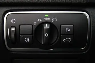 Volvo V60, 2.4, 162 kW, plug-in hybrid, automatic, four-wheel drive