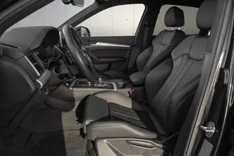 Audi Q5, 2.0, 185 kW, plug-in hybrid, automatic, four-wheel drive