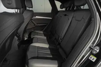 Audi Q5, 2.0, 185 kW, plug-in hybrid, automatic, four-wheel drive