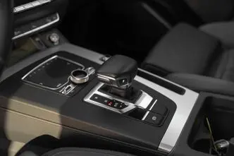 Audi Q5, 2.0, 185 kW, plug-in hybrid, automatic, four-wheel drive