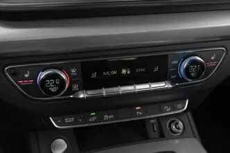 Audi Q5, 2.0, 185 kW, plug-in hybrid, automatic, four-wheel drive