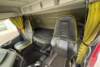 Volvo FH 16  750HP, 552 kW, diesel, automatic
