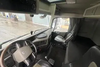 Volvo FH 540, diesel, automatic