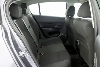 Chevrolet Cruze, 1.6, 91 kW, petrol, manual, front-wheel drive