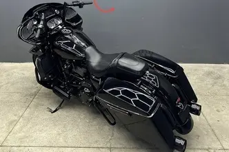 Harley-Davidson Road Glide, 1.8, petrol, manual, rear-wheel drive