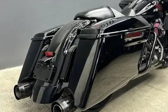 Harley-Davidson Road Glide, 1.8, petrol, manual, rear-wheel drive