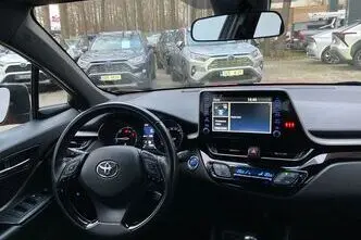 Toyota C-HR, 1.8, 72 kW, hübriid, automaat, esivedu