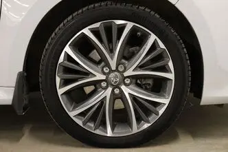 Toyota Yaris, 1.5, 68 kW, hübriid, automaat, esivedu