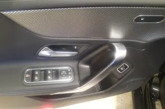 Mercedes-Benz CLA, 1.3, 118 kW, plug-in hybrid, automatic, front-wheel drive