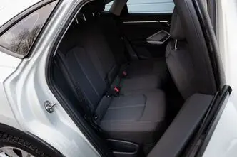 Audi Q3, 1.5, 110 kW, bensiin, automaat, esivedu