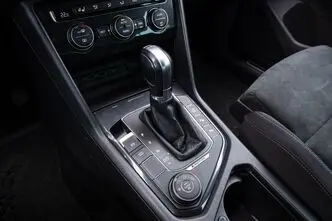 Volkswagen Tiguan, 2.0, 132 kW, bensiin, automaat, nelikvedu