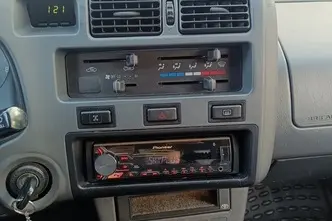 Toyota RAV4, 2.0, 94 kW, bensiin, manuaal, nelikvedu