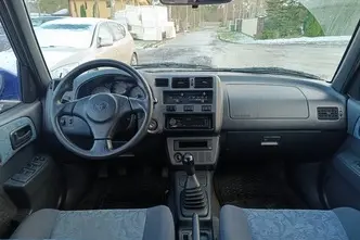 Toyota RAV4, 2.0, 94 kW, bensiin, manuaal, nelikvedu