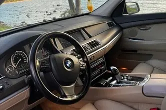 BMW 530, 3.0, 180 kW, дизель, автомат, полный привод