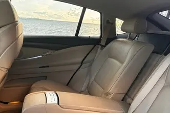 BMW 530, 3.0, 180 kW, дизель, автомат, полный привод
