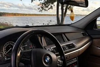 BMW 530, 3.0, 180 kW, дизель, автомат, полный привод
