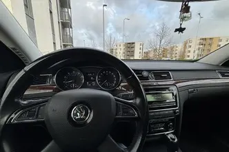 Škoda Superb, 1.8, 118 kW, petrol, automatic, front-wheel drive