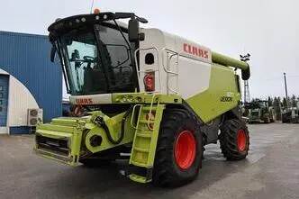 Claas Lexion 670, 329 kW, diesel