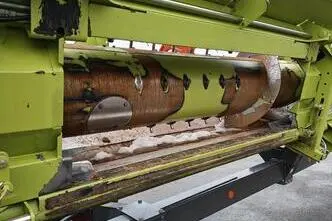 Claas Lexion 670, 329 kW, diesel