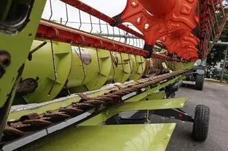 Claas Lexion 670, 329 kW, diesel