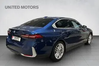 BMW 520, 145 kW, hibrīds, automātiskā, pilnpiedziņa