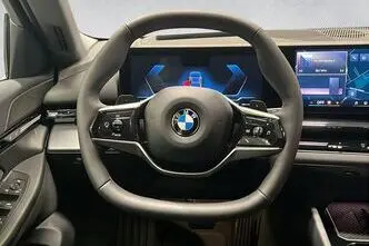 BMW 520, 145 kW, hibrīds, automātiskā, pilnpiedziņa