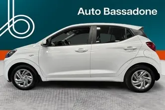 Hyundai i10, 1.0, 46 kW, petrol, manual, front-wheel drive